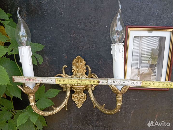 Старинная пара бра