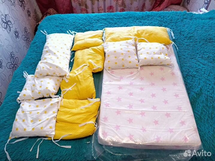 Бортики в кроватку