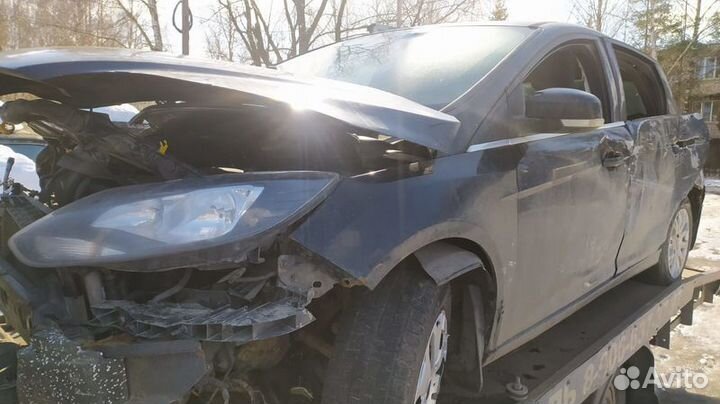 Рейка топливная (рампа) С форсункамы Ford Focus 3