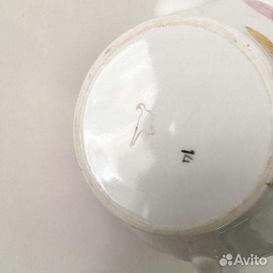 Большой фарфоровый чайник Дулево с нюансом