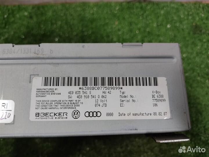 Блок управления магнитолой Audi Q7 (4LB) 2007