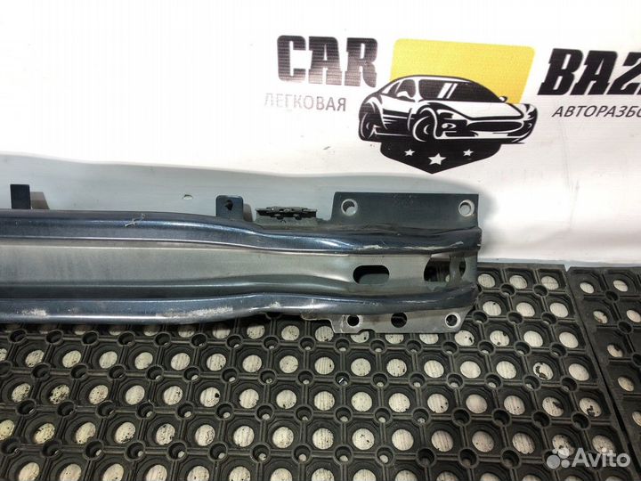 Усилитель переднего бампера Volvo XC60