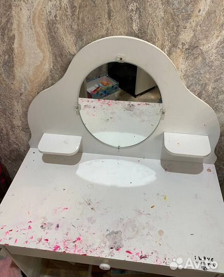 Детский туалетный столик бу