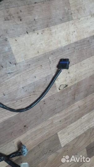 Проводка двери задняя правая Nissan Ниссан