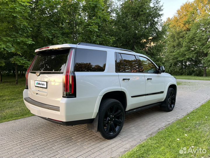 Cadillac Escalade 6.2 AT, 2016, 127 500 км