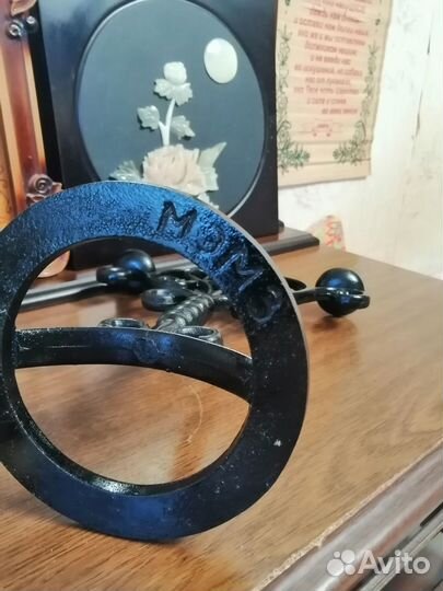 Канделябр на 2 свечи. Чугун. Подсвечник на 2 свечи