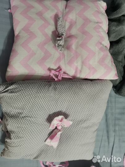 Бортики в детскую кроватку