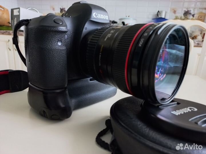 Зеркальный фотоаппарат canon 6d