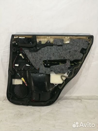 Обшивка двери Lexus Gx460