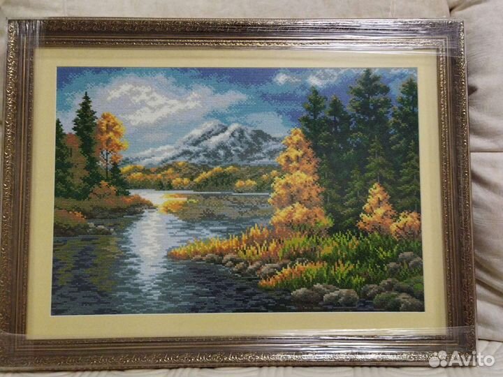 Картина вышитая крестиком