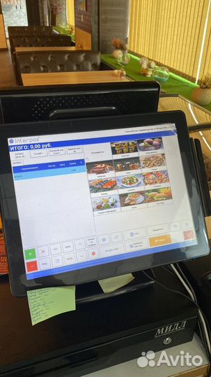 Кипер с программой в кафе Сенсорный моноблок Iiko