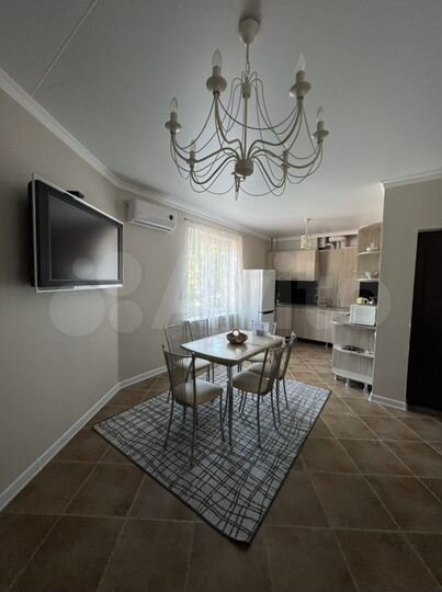 2-к. квартира, 66 м², 2/4 эт.