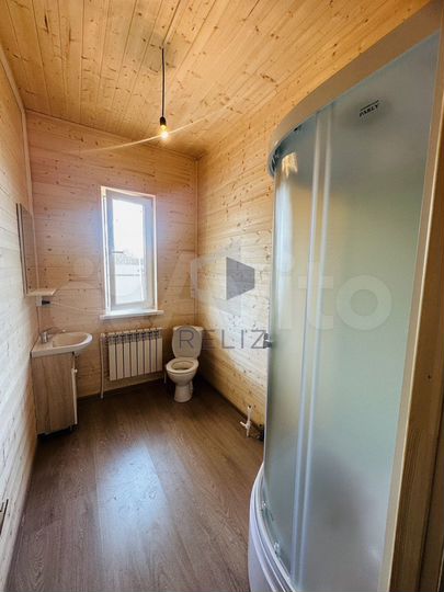 Дом 130 м² на участке 9 сот.