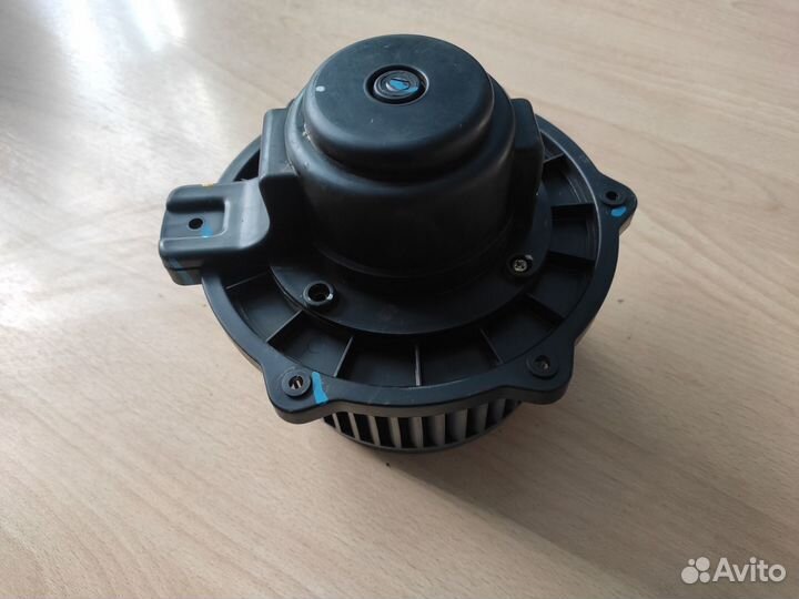 Моторчик отопителя Chevrolet Lacetti хэтчбек 5дв