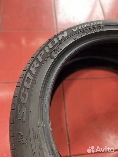 Pirelli Scorpion Verde 255/45 R19