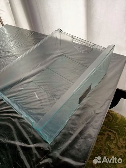 Ящик для хранения на liebherr