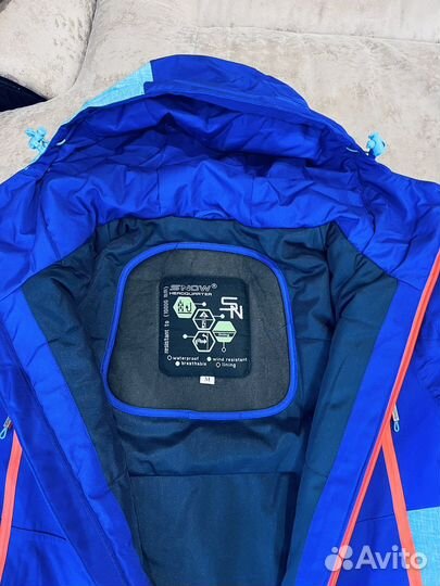 Комбинезон сноубордический женский