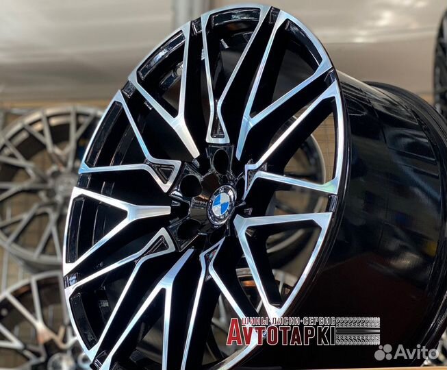 Диски для x5,x6 r20 5-120 818 m стиль