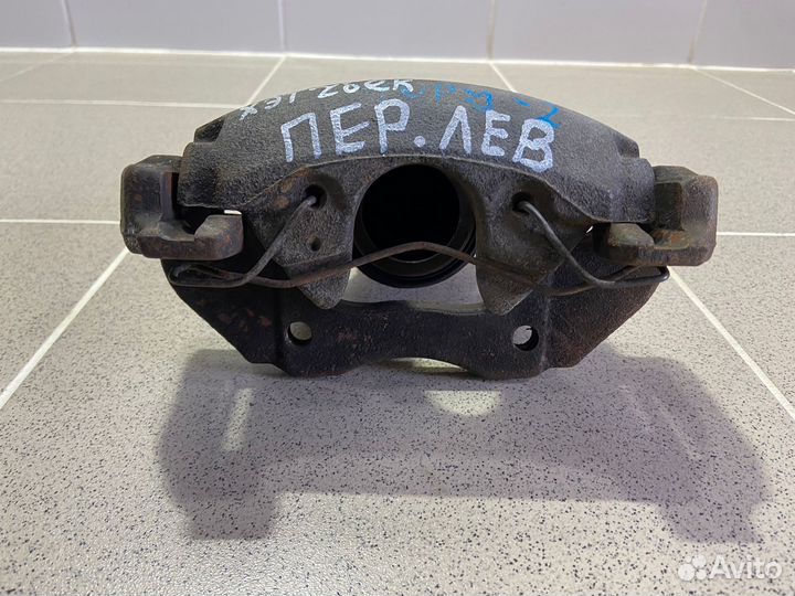 Суппорт передний левый Ford Focus 2 2007 г