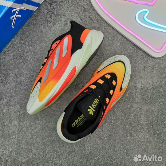 Кроссовки Adidas Ozelia Orange Sunset