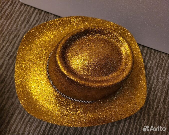 Шляпы карнавальные с блестками