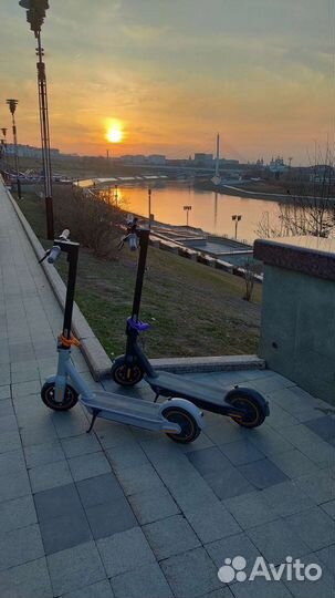 Продам электросамокат Ninebot max G30LP