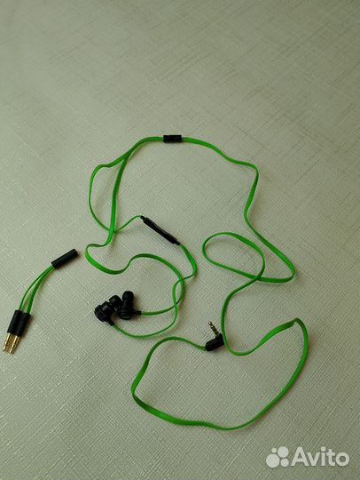 Наушники razer Hammerhead Pro v2 Неисправные