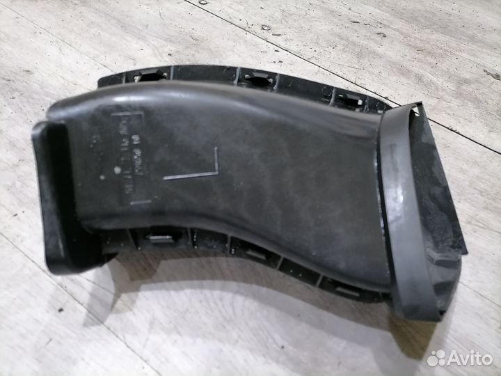 Воздуховод тормозов левый BMW 1 E87 E81 M-Sport