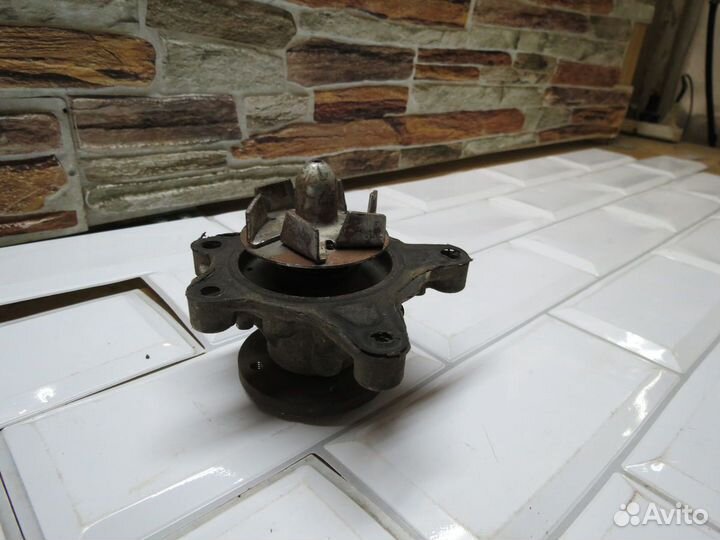 Помпа водяная Hyundai Solaris