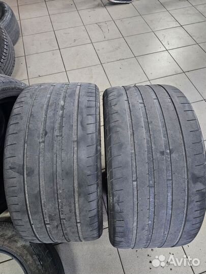 Michelin Pilot Sport 4 245/40 R18 и 265/35 R18