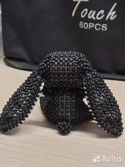 Зайчик из бисера