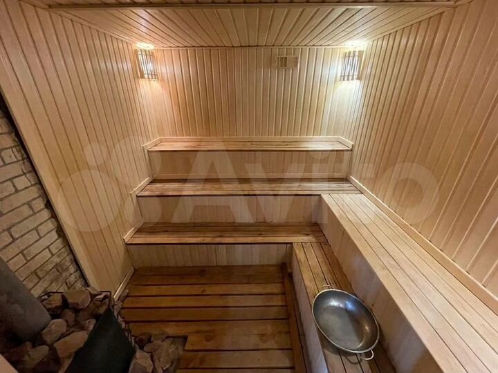 3-к. дом, 200 м²