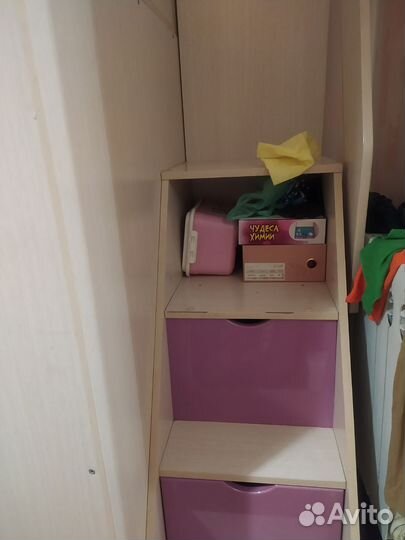 Кровать чердак со столом бу