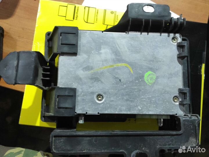 Блок телефона Bluetooth Cadillac srx 1