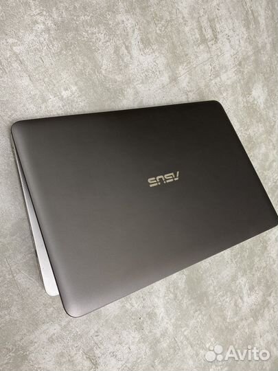 Мощный игровой ноутбук i7 GTX ips