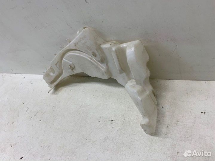 Бачок омывателя Ford Focus 2 2008-2011