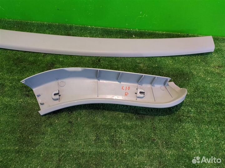 Обшивка крышки багажника Honda FR-V (BE1) 2006