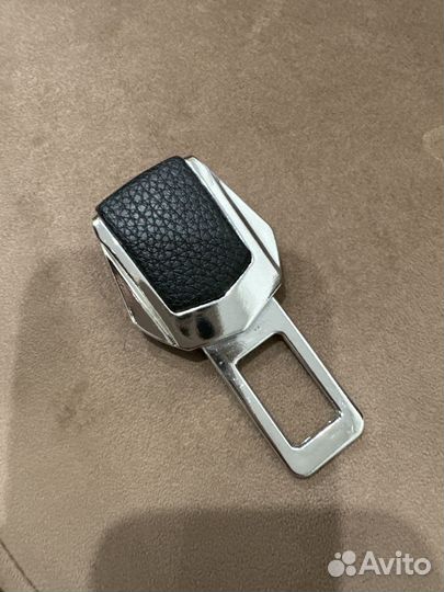 Заглушка для ремня безопасности VW