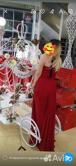 Вечернее платье