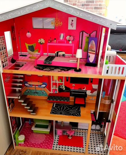 Домик для кукол Барби