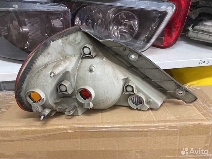 Задние фонари Киа Спектра