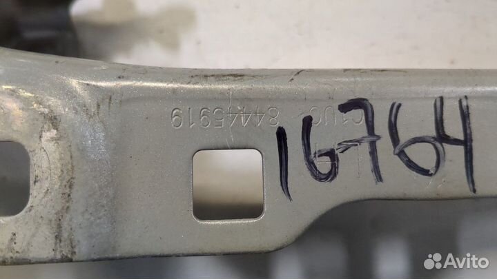 Петля капота Chevrolet Blazer, 2020