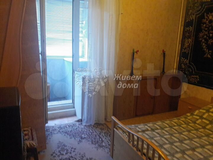 4-к. квартира, 70,7 м², 1/9 эт.