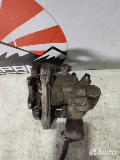 Суппорт задний правый Honda Civic 4D FD1 FD2 FD3