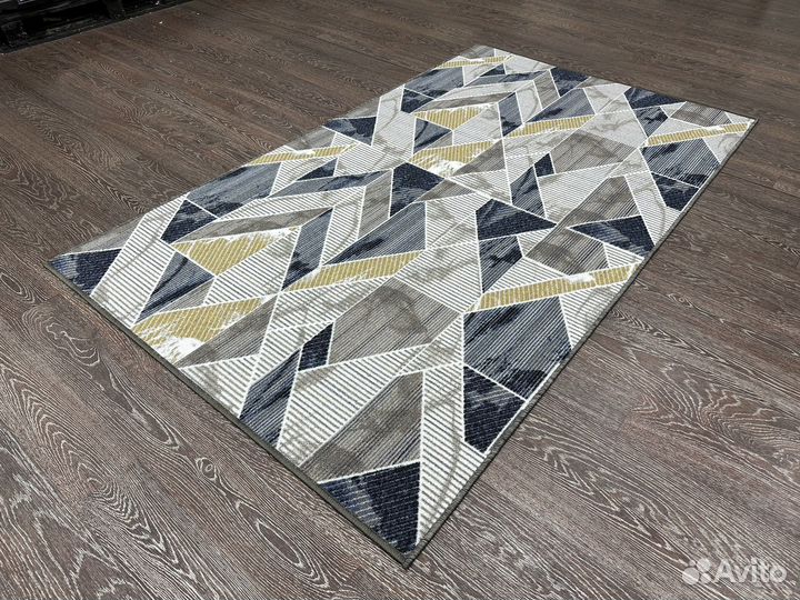 Палас 1.2х2 новый, на войлочной основе