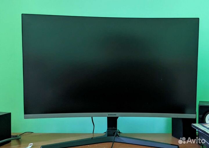 Монитор Samsung 27