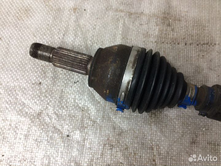 Привод левый Мазда Демио