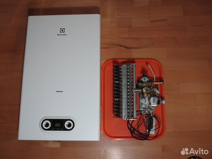 Запчасти к газовой колонке Electrolux GWH 14 Nano