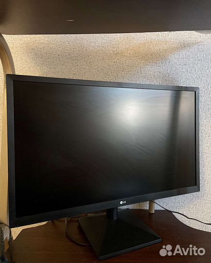 Монитор для компьютера LG