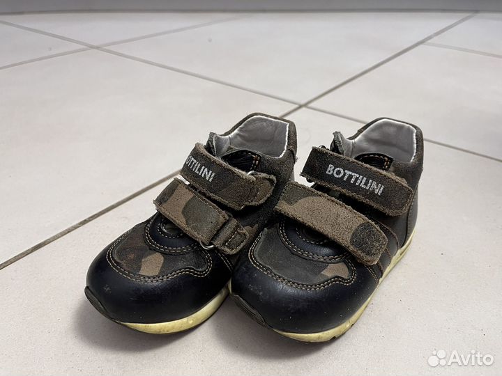 Ботинки кожанные для мальчика bottilini 22 размер